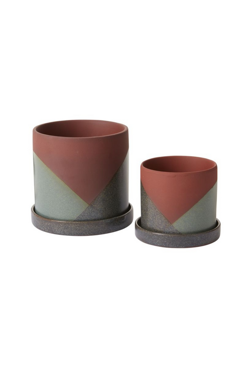 El Cerro Pot with Saucer