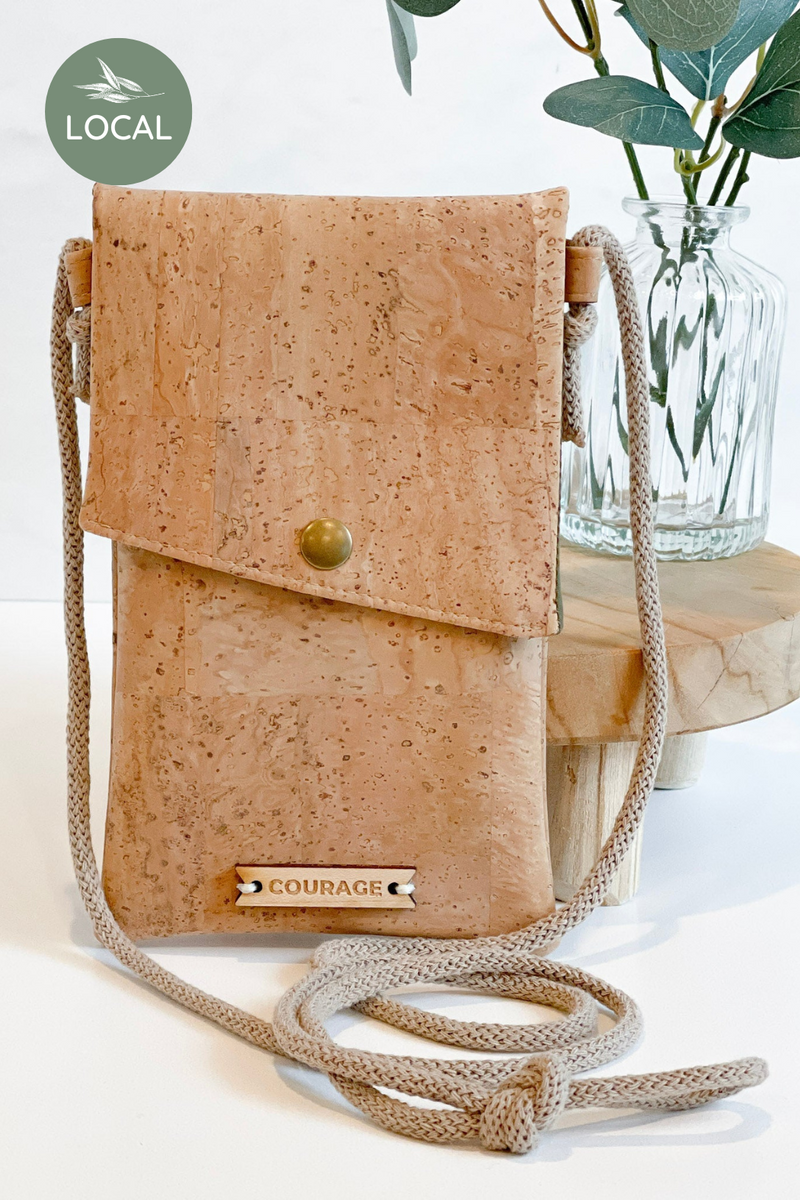 Carry-Courage-Daydreamer-Day-Sling-Natural