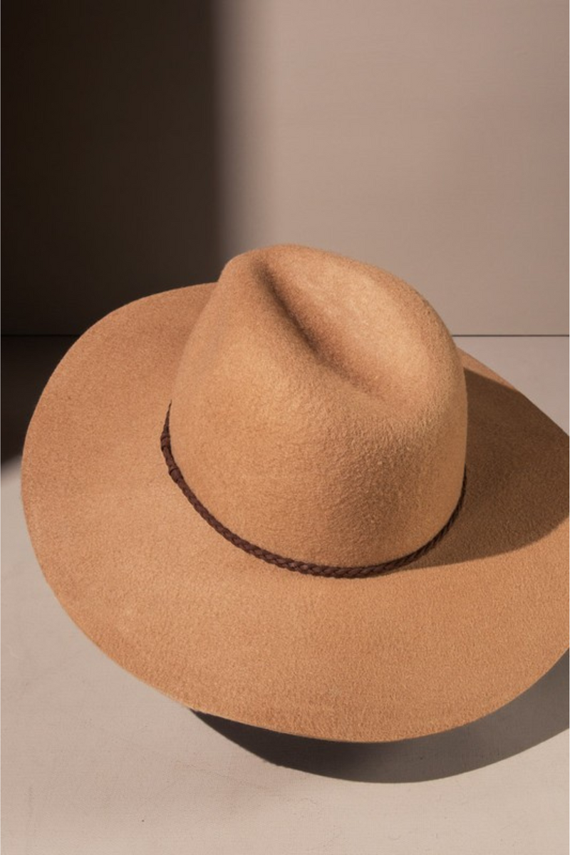 ECOVIBE-Marina-Wool-Panama-Hat-Camel