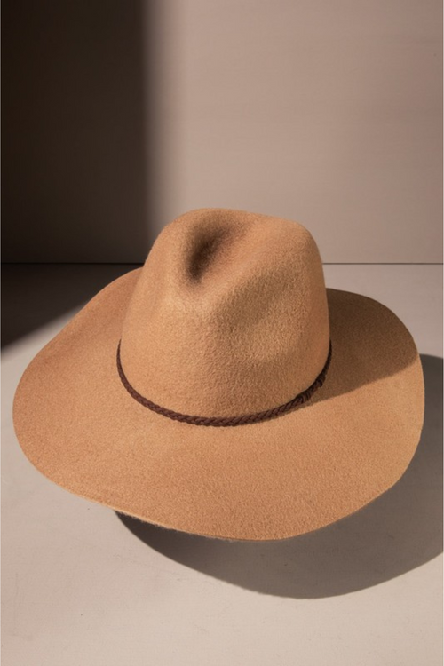 Marina Wool Panama Hat in Camel