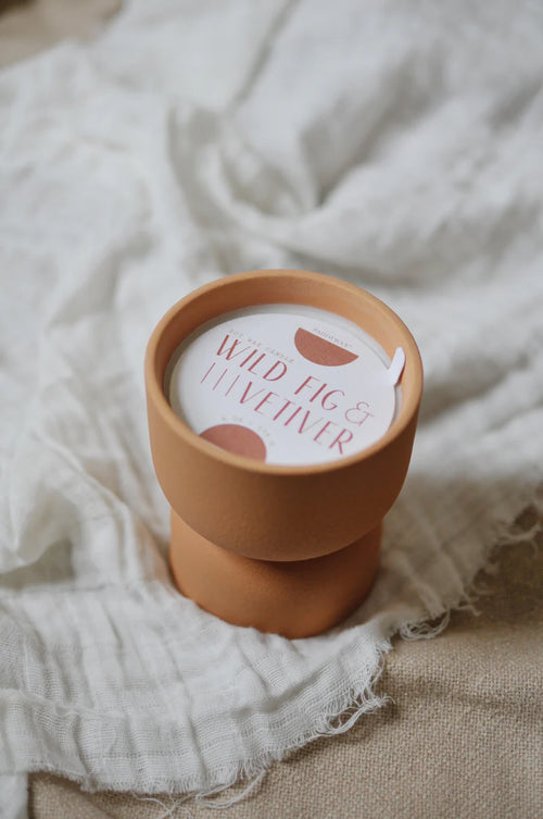 Wild Fig + Vetiver Form Ceramic Candle