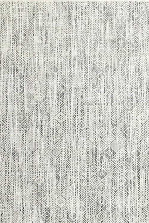 White/Black Mosaic Woven Floor Mat