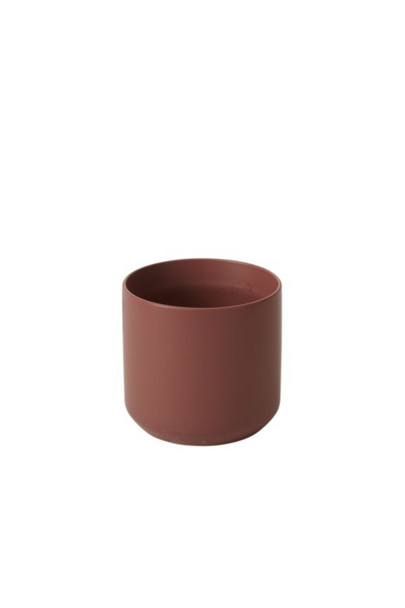 Accent-Decor-Kendall-Pot-in-Brown