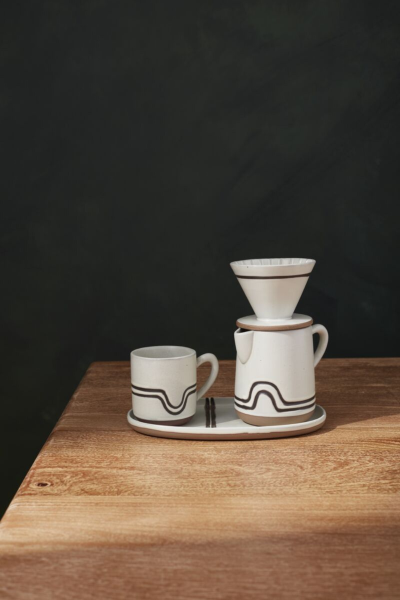 Accent-Decor-Lanquin-Ceramic-Mug