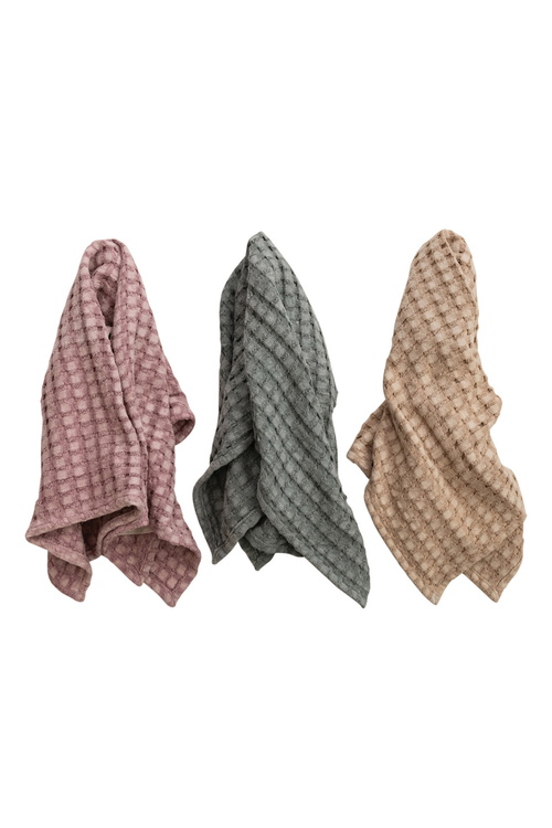 Oversized Stonewashed Cotton Waffle Weave Tea Towel