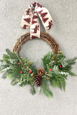 4 of 4:Festive Floral + Fir Wreath Workshop