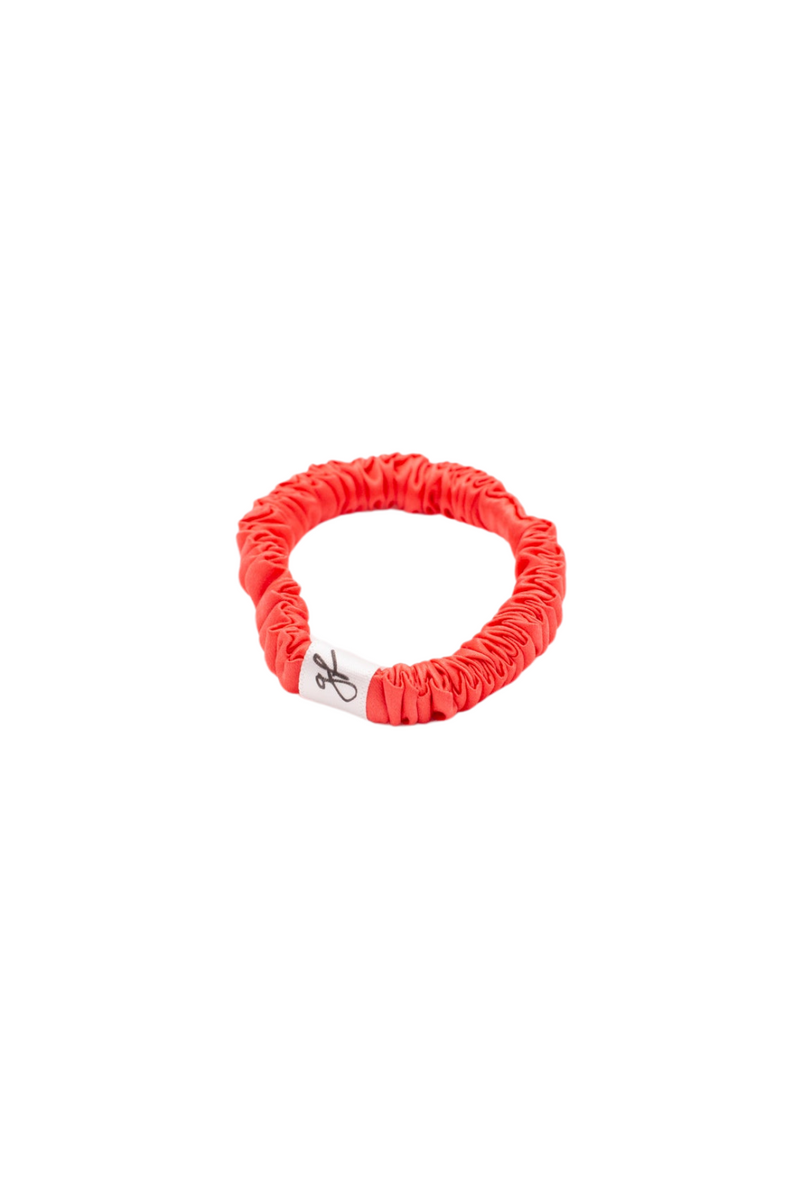 Gilded-Fox-Silk-Scrunchie-Micro-Coral