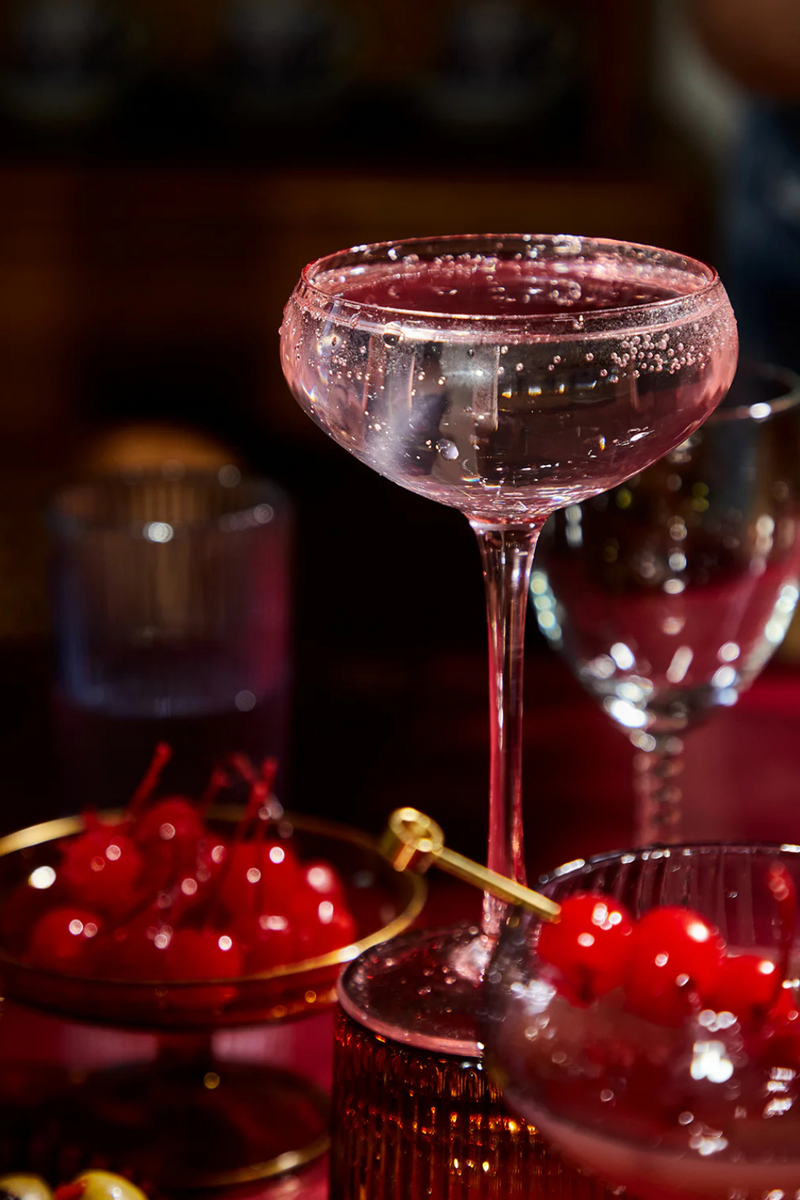 Heres-How-The-Lou-Coupe-Glass-Blush