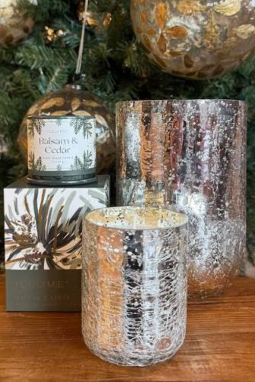 Illume Holiday Boxed Crackle Glass Candle
