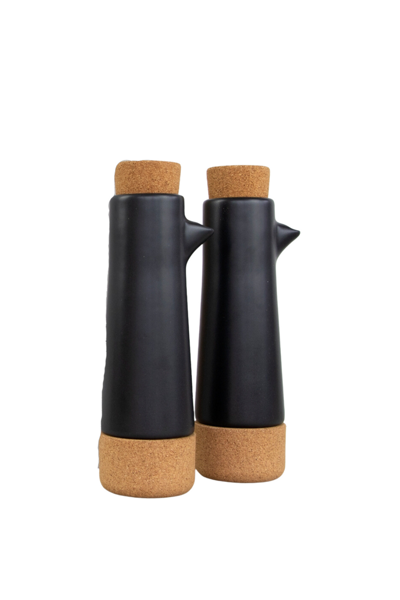 LIGA-Oil-and-Balsamic-Pourers-Black