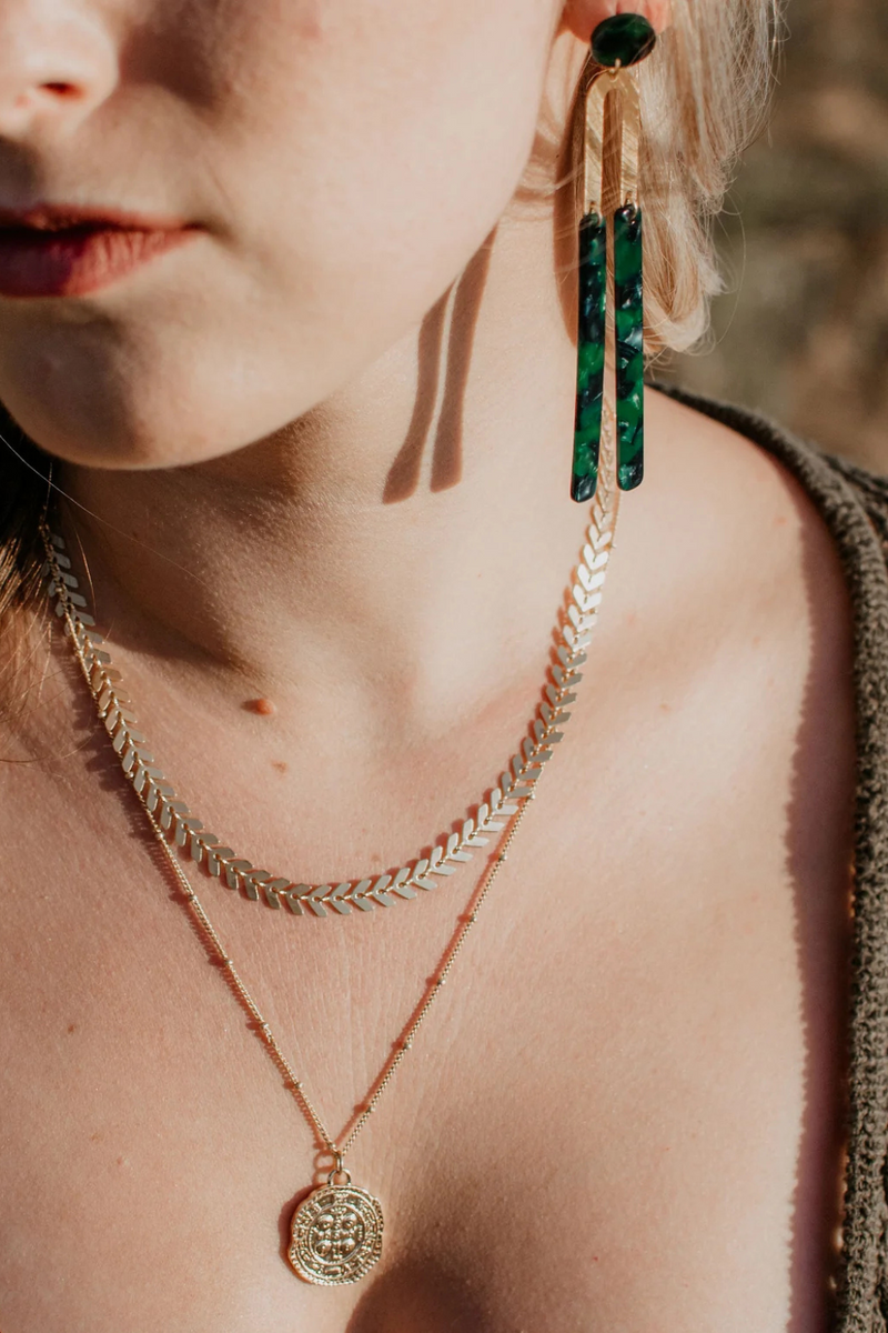 Moxie-Arrow-Choker