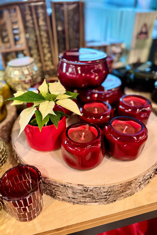 Basalt Red Glass Candle
