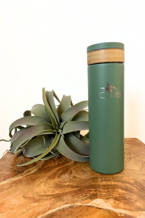 https://ecovibestyle.com/cdn/shop/files/Welly-ECOVIBE-Green-Insulated-Infusing-Bamboo-Water-Bottle_500x.png?v=1696626919