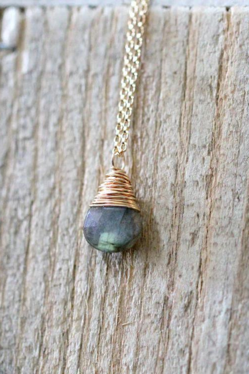 Labradorite Briolette Necklace-Saressa Designs-ECOVIBE